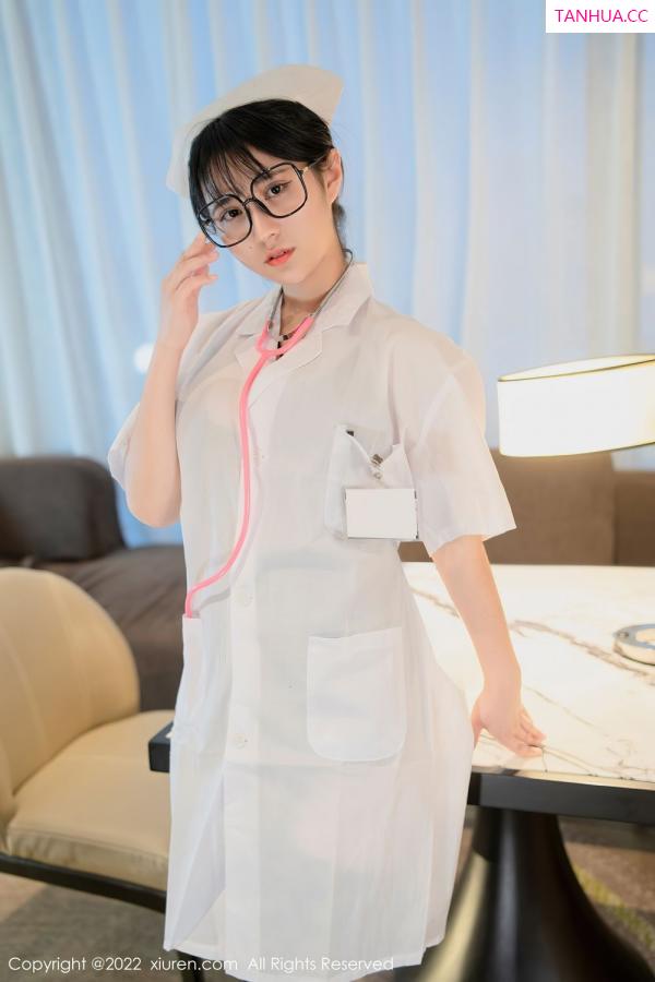 久久Aimee  [XiuRen]高清写真图 2022.06.29 No.5202 久久Aimee第6张图片